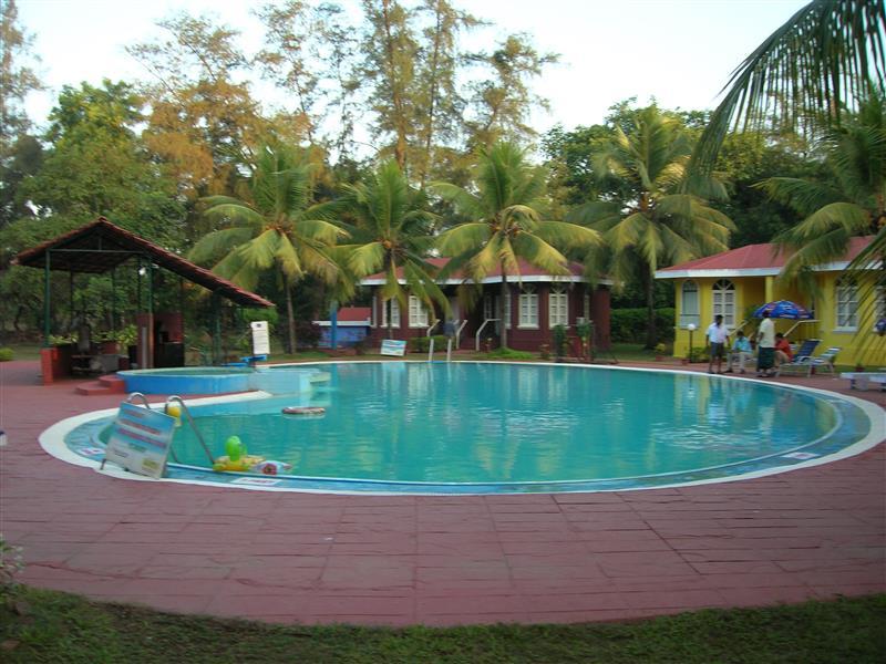 Varca Palms Beach Resort Экстерьер фото