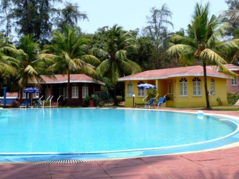 Varca Palms Beach Resort Экстерьер фото